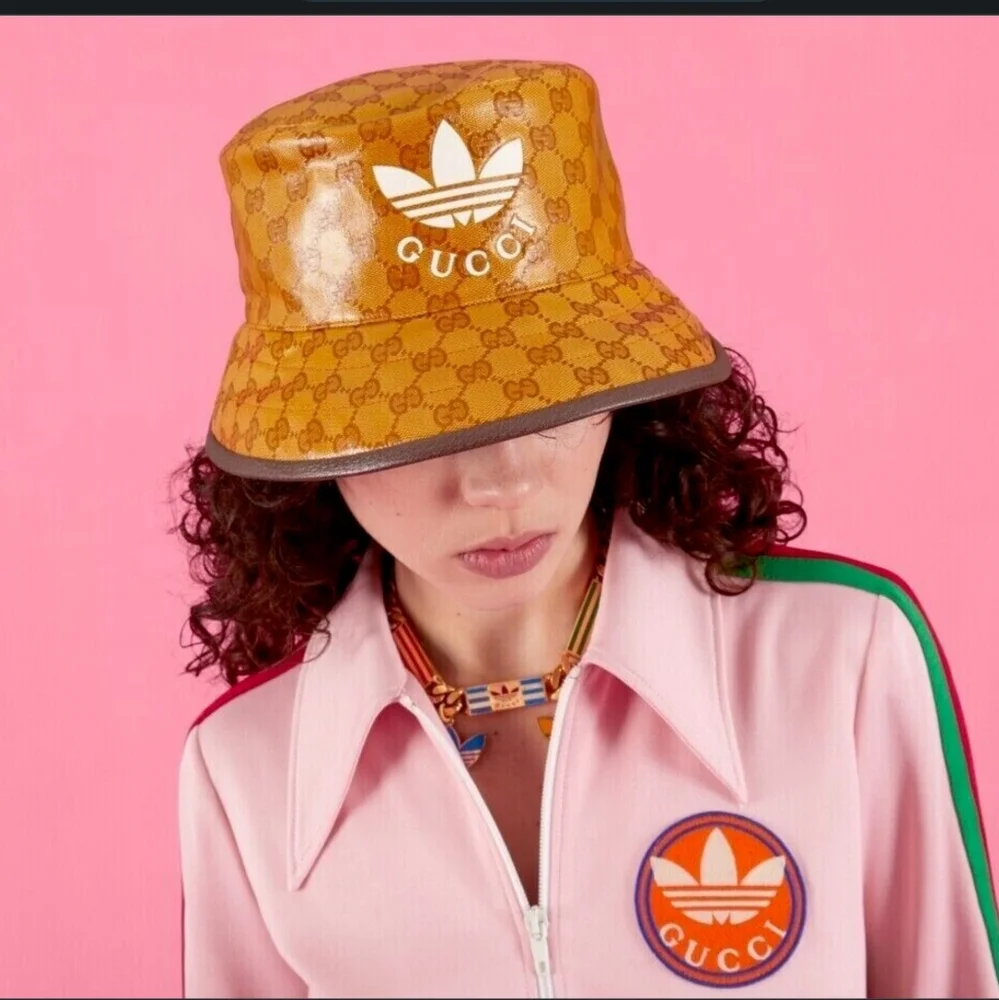 COPY - Authentic Addidas x Gucci Gourmette Necklace with Gucci Trefoil Enamel - Picture 8 of 9